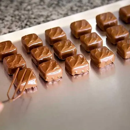 La Maison De Karen Chocolat Couette-café